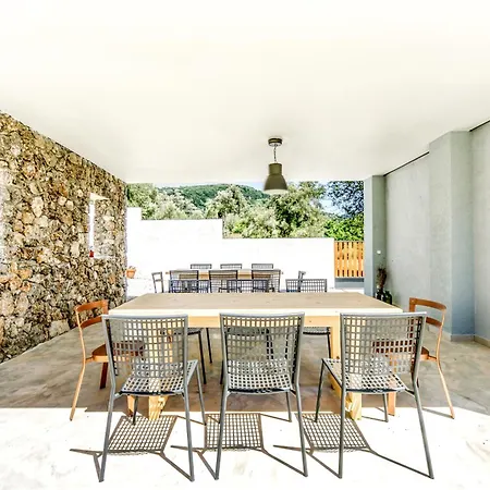 Hytte Kumquart Estate- Bergamot Aspiotades