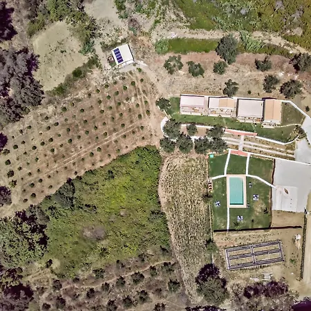 Kumquart Estate- Bergamot Lodge *