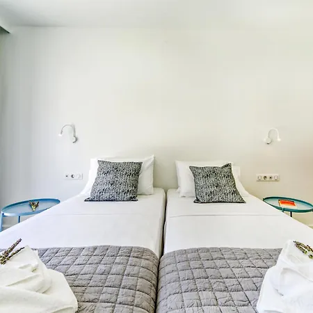 Kumquart Estate- Bergamot Jaktstuga *