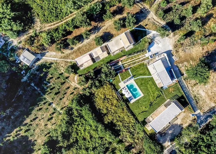 Cabană Kumquart Estate- Bergamot Aspiotades