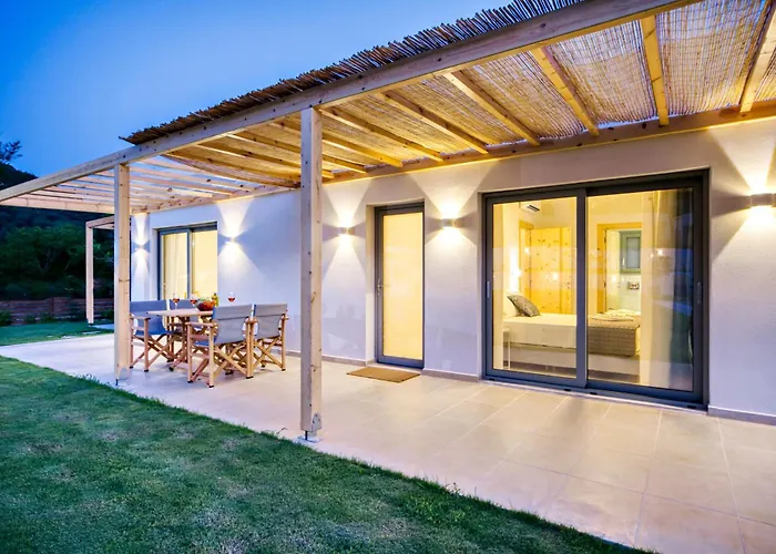 Lodge Kumquart Estate- Bergamot Aspiotades