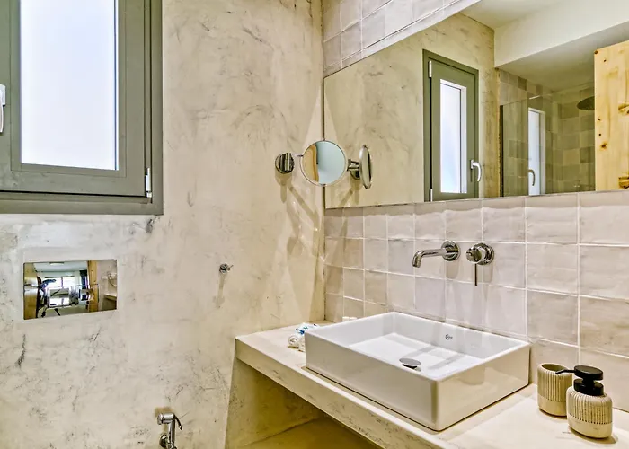 Cabană Kumquart Estate- Bergamot Aspiotades